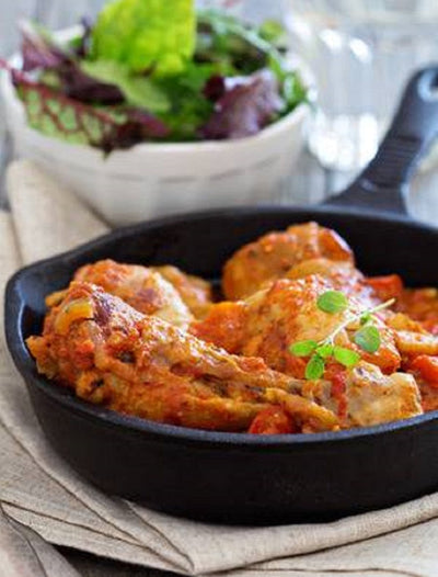 Spicy chicken in tomato sauce